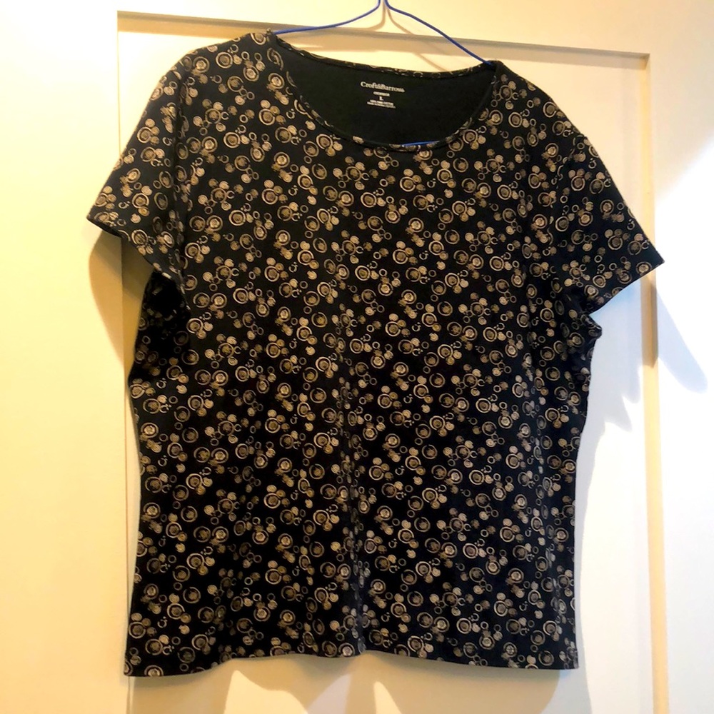 Croft&Barrows crew neck shirt. 100% cotton. Size large ladies